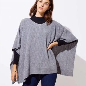 LOFT Women’s XS/S Gray Ribbed Knit Poncho Sweater Oversized Layering Top‎